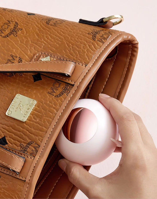 AtrapaPelos Express® Disfrutar de tus mascotas y mantén tu ropa y tu hogar impecables.